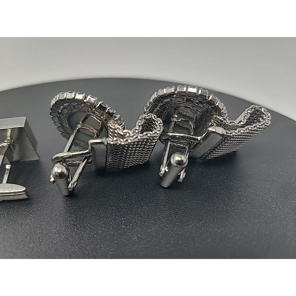 Two Sets Of Vintage Cufflinks‎